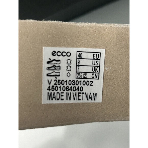 ECCO Shape 35 Wedge White Sandal 2 Strap Leather NIB Size 9 9.5 - Picture 6 of 9